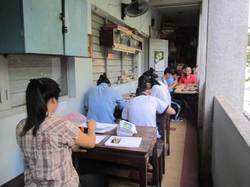 L'Ecole pour les Enfants Handicapés Auditifs Hy Vong I