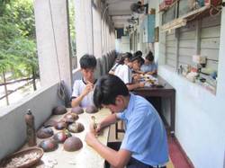 L'Ecole pour les Enfants Handicapés Auditifs Hy Vong I
