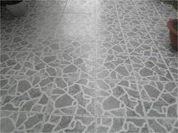 La nouvelle cour  de la Maison d'Amour d'Ho Chi Minh Ville