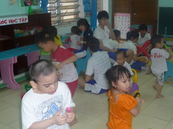 Visite de l'orphelinat de Go Vap le 18 juin 2014