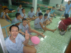 Visite de l'orphelinat de Go Vap le 18 juin 2014